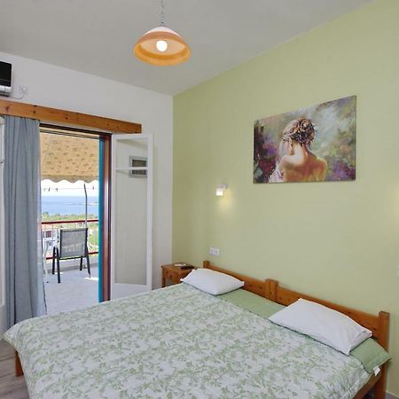 Αlexandros Apartment Votsi  Bagian luar foto