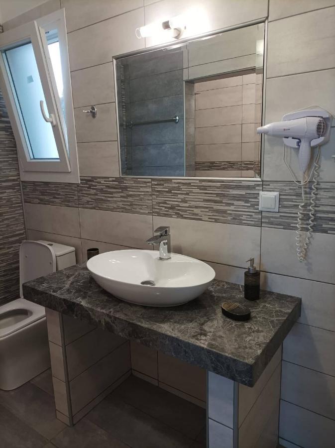Αlexandros Apartment Votsi  Bagian luar foto