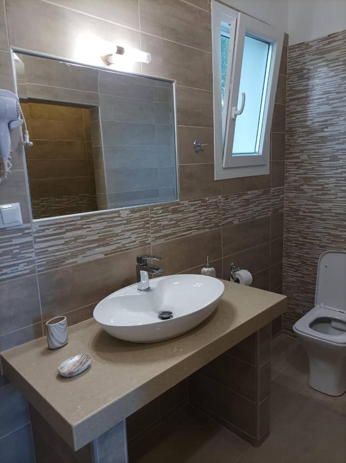 Αlexandros Apartment Votsi  Bagian luar foto