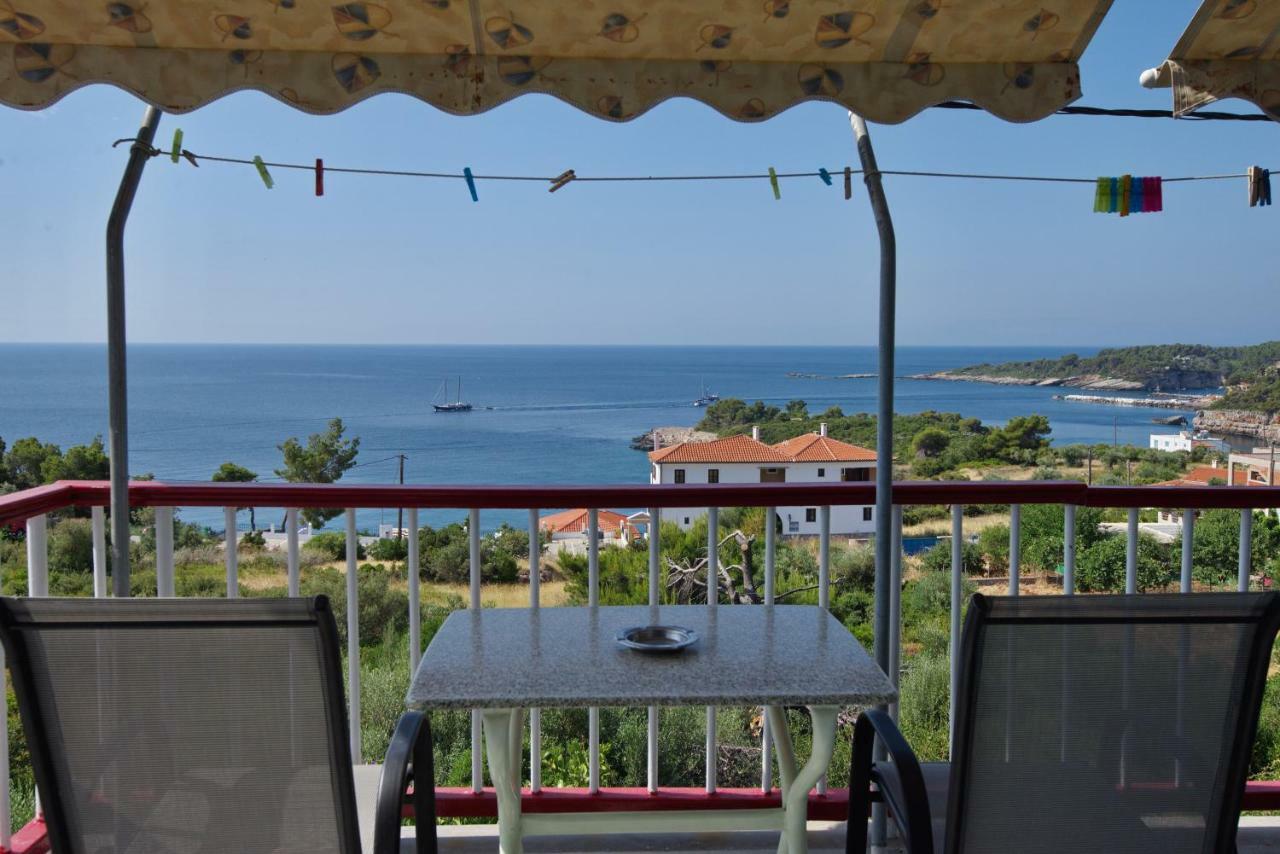 Αlexandros Apartment Votsi  Bagian luar foto