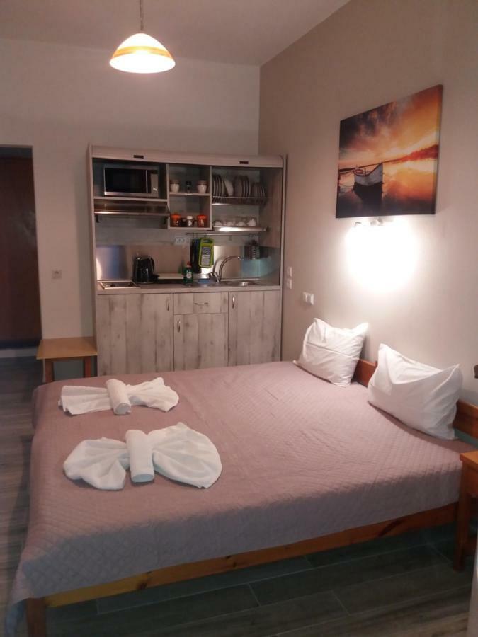 Αlexandros Apartment Votsi  Bagian luar foto