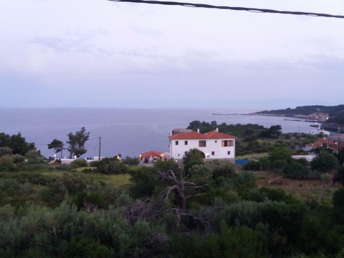 Αlexandros Apartment Votsi  Bagian luar foto