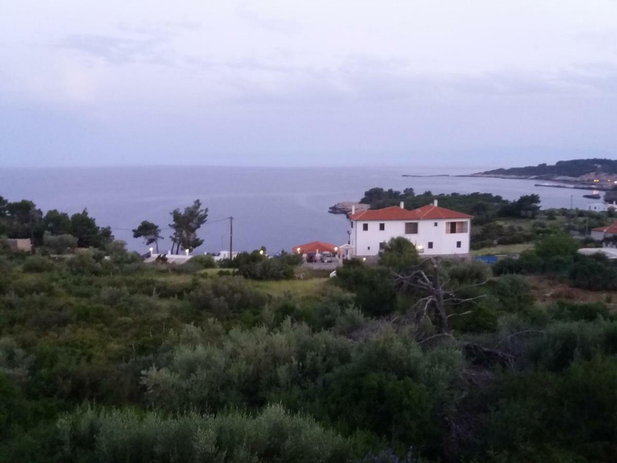 Αlexandros Apartment Votsi  Bagian luar foto