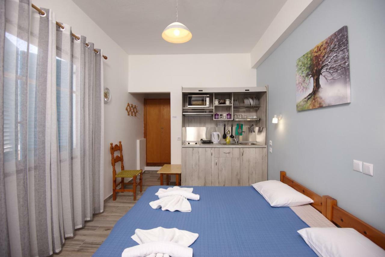 Αlexandros Apartment Votsi  Bagian luar foto