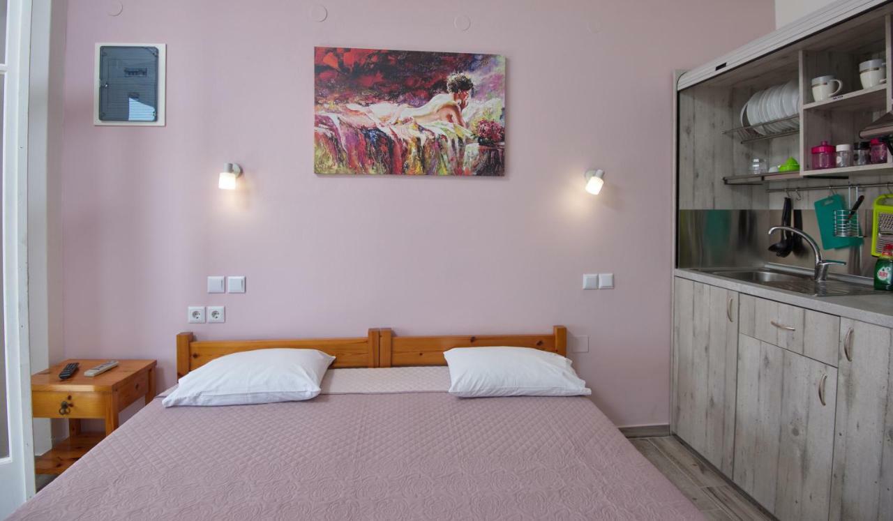 Αlexandros Apartment Votsi  Bagian luar foto